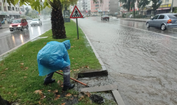 Ordu Büyükşehir tüm ekipleri ile sahada