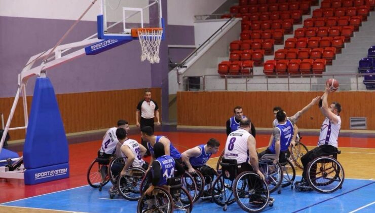 Ordu Büyükşehir Belediye Spor Kulübü 62-65 Karabük Demir Kartal